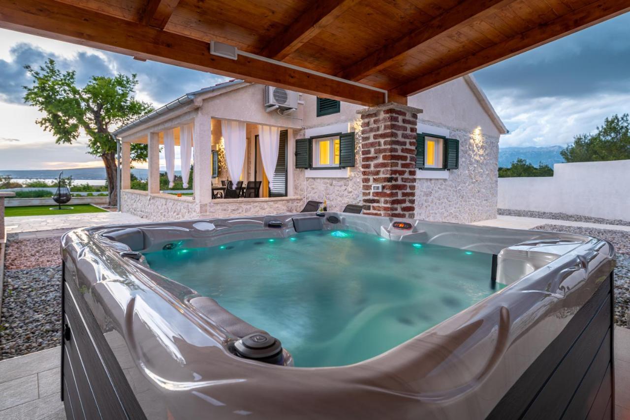 Holiday Home Figurica Novigrad  Bagian luar foto