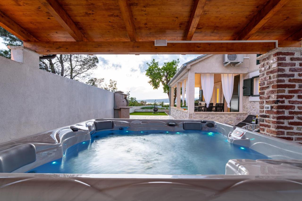 Holiday Home Figurica Novigrad  Bagian luar foto