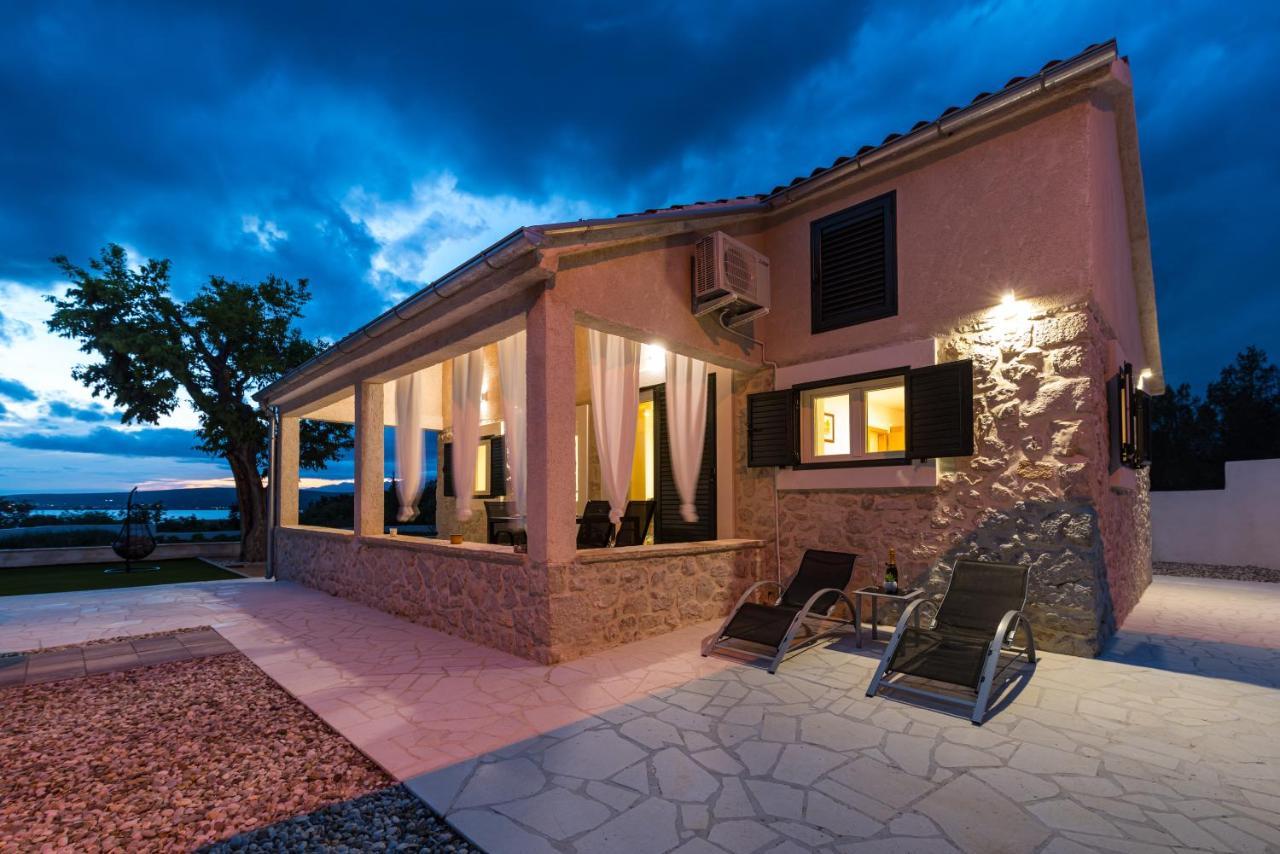 Holiday Home Figurica Novigrad  Bagian luar foto
