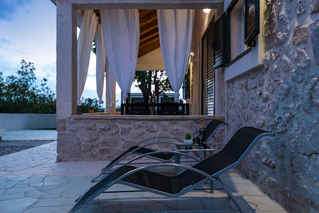 Holiday Home Figurica Novigrad  Bagian luar foto