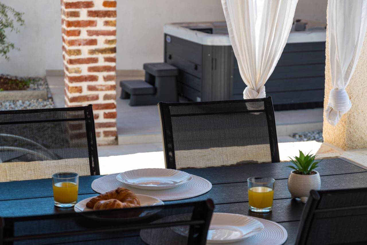 Holiday Home Figurica Novigrad  Bagian luar foto